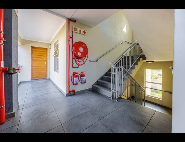 2 BEDROOM APARTMENT FOR SALE IN LANGEBERG RIDGE